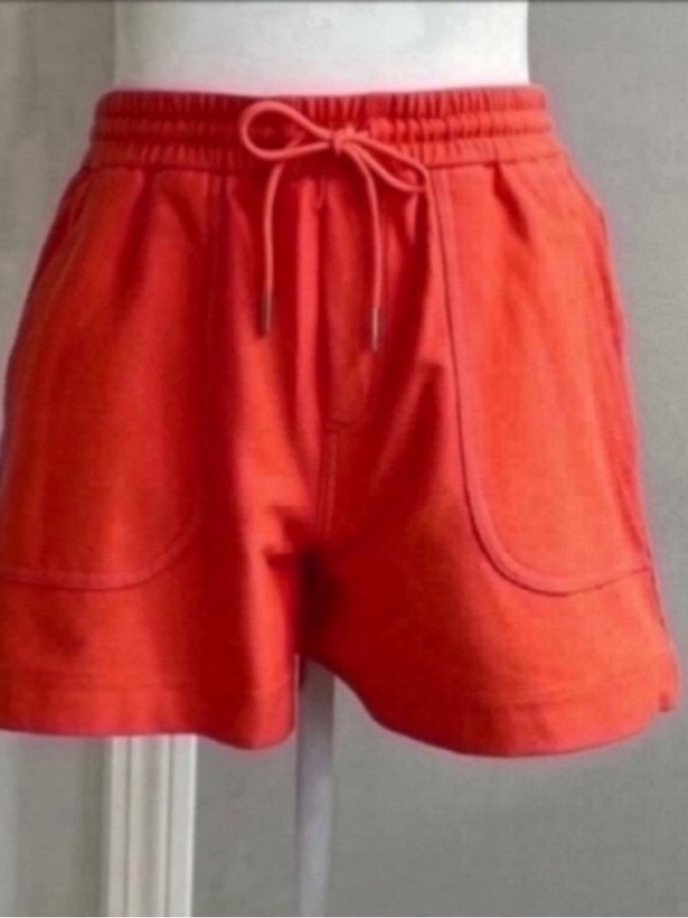 The Limited CoralAthletic
Shorts Size S